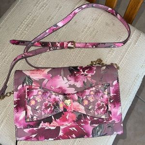 New Betsey Johnson Crossbody Wallet Bag Mauve Pink Bow Purse